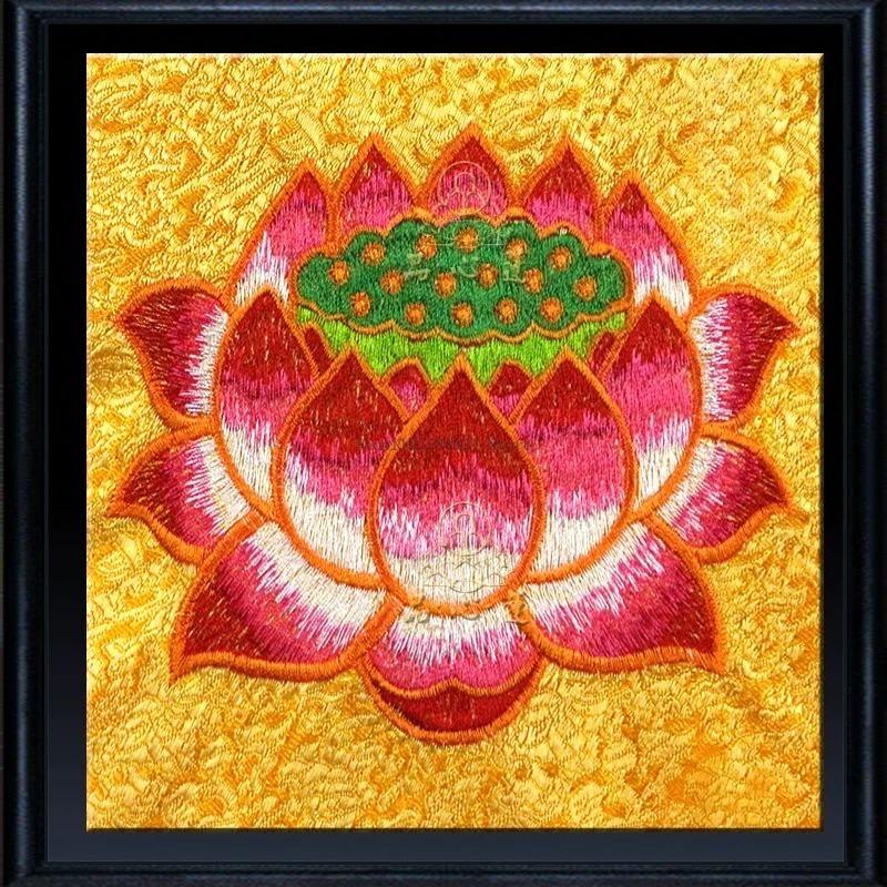 غطاء سوترا من قماش الساتان الم - مراجعة Embroidery Bag وسعره
