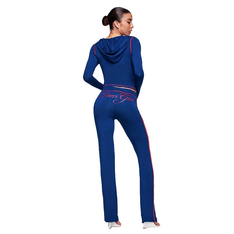 بدلة رياضية نسائية مكونة من قط - مراجعة Embroidery Online وسعره