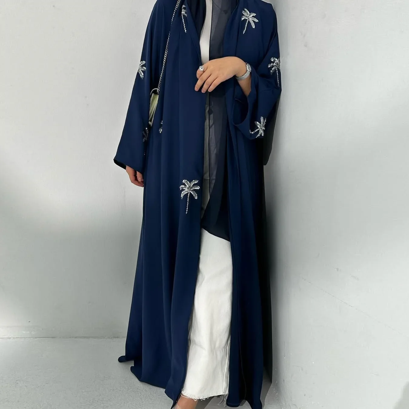 كارديجان محتشم للمسلمات لرمضان - مراجعة Embroidery Kebaya وسعره