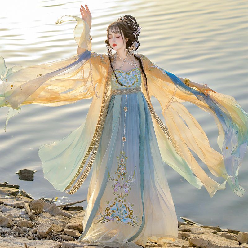 فستان هانفو الصيني للنساء، زي  - مراجعة Embroidery Yellow Dress وسعره