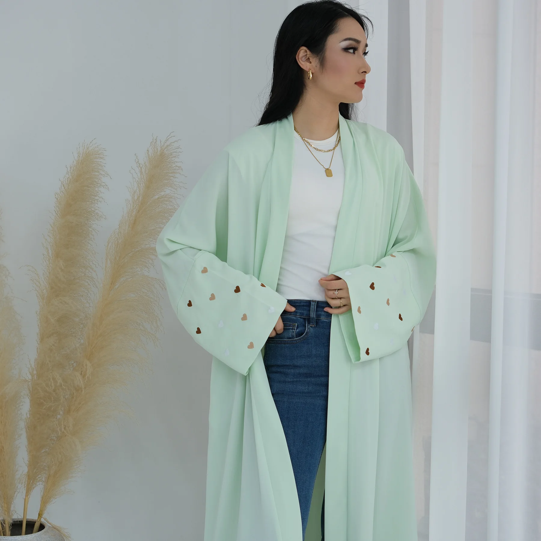 عباية دبي مطرزة بتصميم قلب الع - مراجعة Embroidery Kebaya وسعره